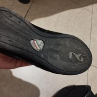 Scarpe Nero Giardini, numero n°40, nero lucido.