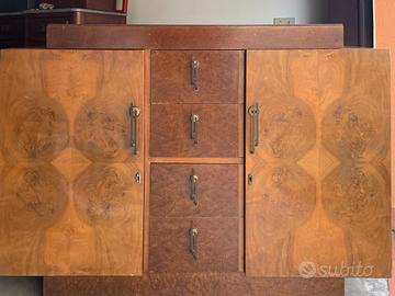 Cassettone Art  Decó