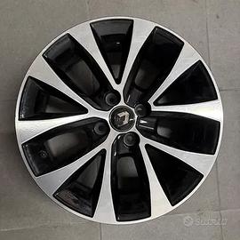 4 cerchi in lega da 16 Renault my21