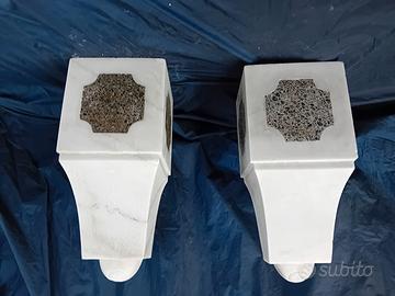 COPPIA MENSOLE ANTICHE IN MARMO BIANCO STATUARIO