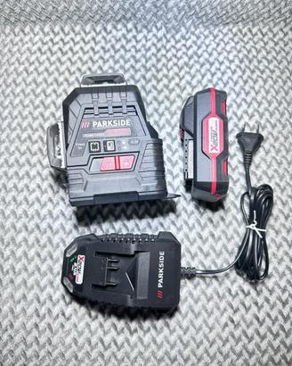 Livella laser Parkside Performance a batteria 360°