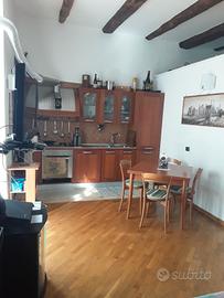 Bilocale Chiaia 