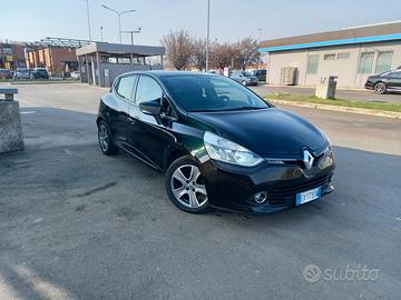 🚗 Renault Clio 1.5 dCi – 2015 – Modello Custom🚗 
