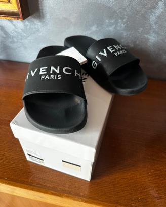 Ciabatta Givenchy gomma 44