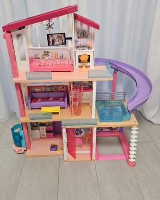 Casa dei Sogni di Barbie Completa e Accessoriata