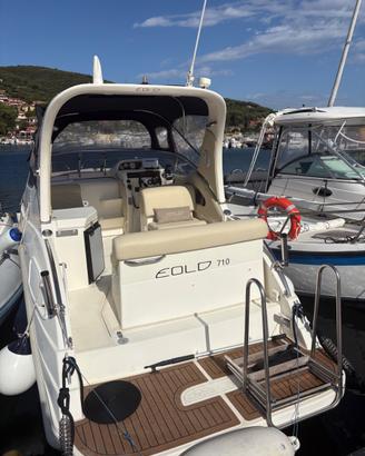 Barca Eolo a motore 7 m carrellabile