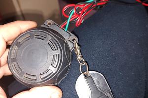 Allarme per moto o auto