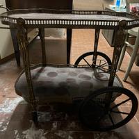 Carrello portavivande e cocktail