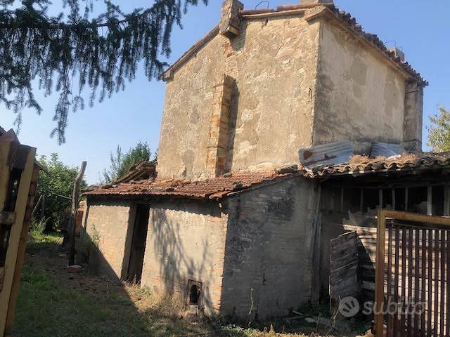 Rustico / Casale di 200 m² a San Giustino - Vista 3