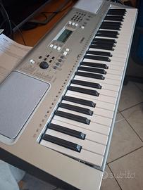 tastiera  yamaha ypt 370