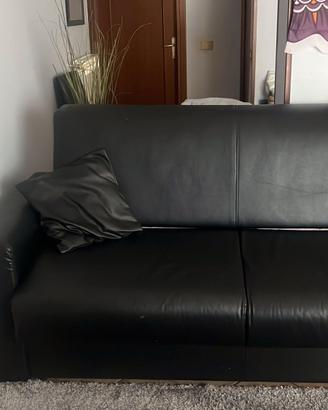 Divano letto in ecopelle