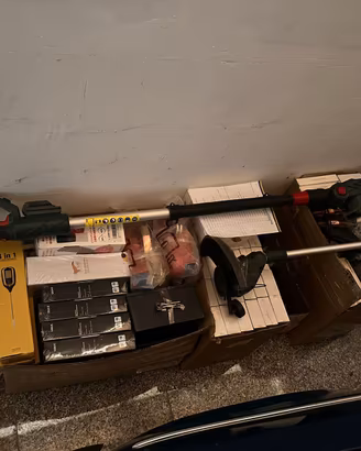 Apparecchi Elettronici Ed Altro (472 pz) - 1€