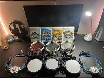 Lotto 4 Videogiochi Skylanders con basi d’appoggio