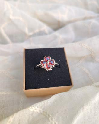Anello regolabile in argento placcato con granato 
