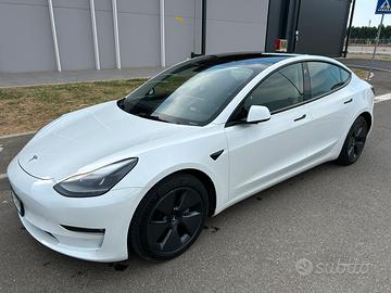 Tesla Model 3 Long Range