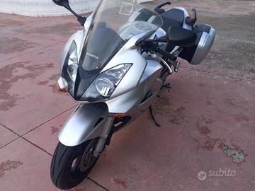 Honda Vfr 800 Vtec V4.