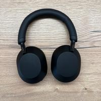 Sony WH-1000XM5 cuffie noise canceling