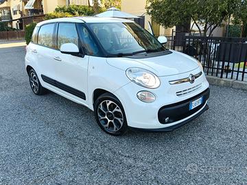 FIAT 500L Lounge