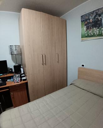 armadio + letto 1 piazza e mezza
