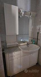 Mobiletto bagno 