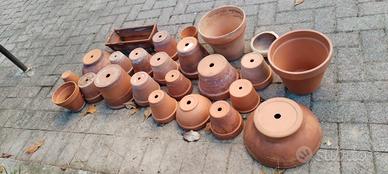 vasi in terracotta