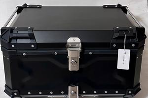 Top case 65 LT in alluminio nero