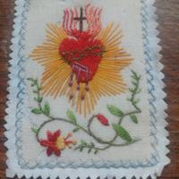 Scapolare ricamato Sacro Cuore di Gesù