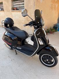 Vespa 300 gts