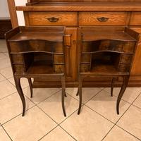 Coppia di comodini in legno massello anni ‘50