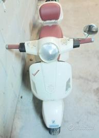 Vespa elettrica Peg Perego  Gran Turismo (GTS)