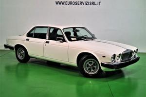 JAGUAR Daimler 5.3 HE XJ 12