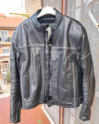 Giubbotto moto in pelle con protezioni 120 €
