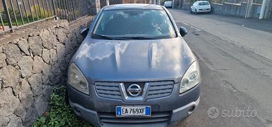 Auto Nissan Qashqai 2.0cc 4x4