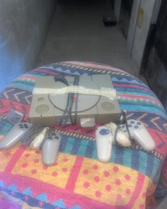 Consolle Sony PlayStation 1 PS1 2Controller+Memory