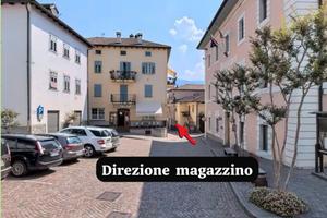 Garage(magazzino)