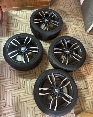 Cerchi originali BMW 17” con gomme invernali