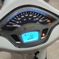 Vespa 50
