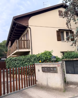 APPARTAMENTO IN DUPLEX CON CAMINETTO, MANSARDA,...