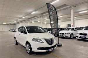 Lancia Ypsilon 1.2 69 CV 5 porte S&S Platinum