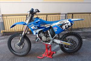 Yamaha YZ 125