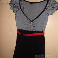 Vestito nero con cintura rossa