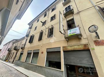 MULTILOCALE A CASTELLAMONTE