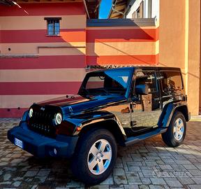 Jeep Wrangler 2.8 Crd Sahara - Cambio Manuale