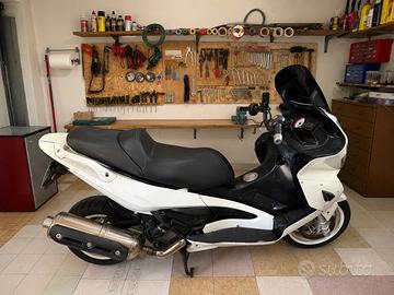 Gilera nexus 500