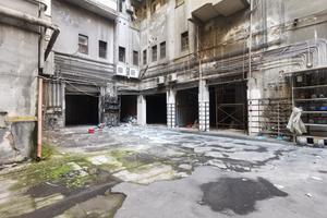 05 Catania, deposito/autorimessa mq 660