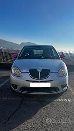 Lancia Ypsilon 1.2 Argento  Neopatentati