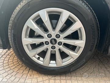 Cerchi in lega audi q3 2021