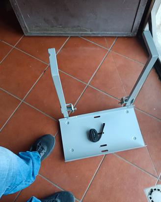 porta pc da scrivania 