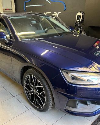 AUDI A4 Avant 35 TFSI S tronic Business
