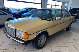 Mercedes-benz 200 D